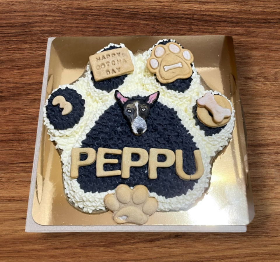 Paw Shaped Cake - 1.3KG
