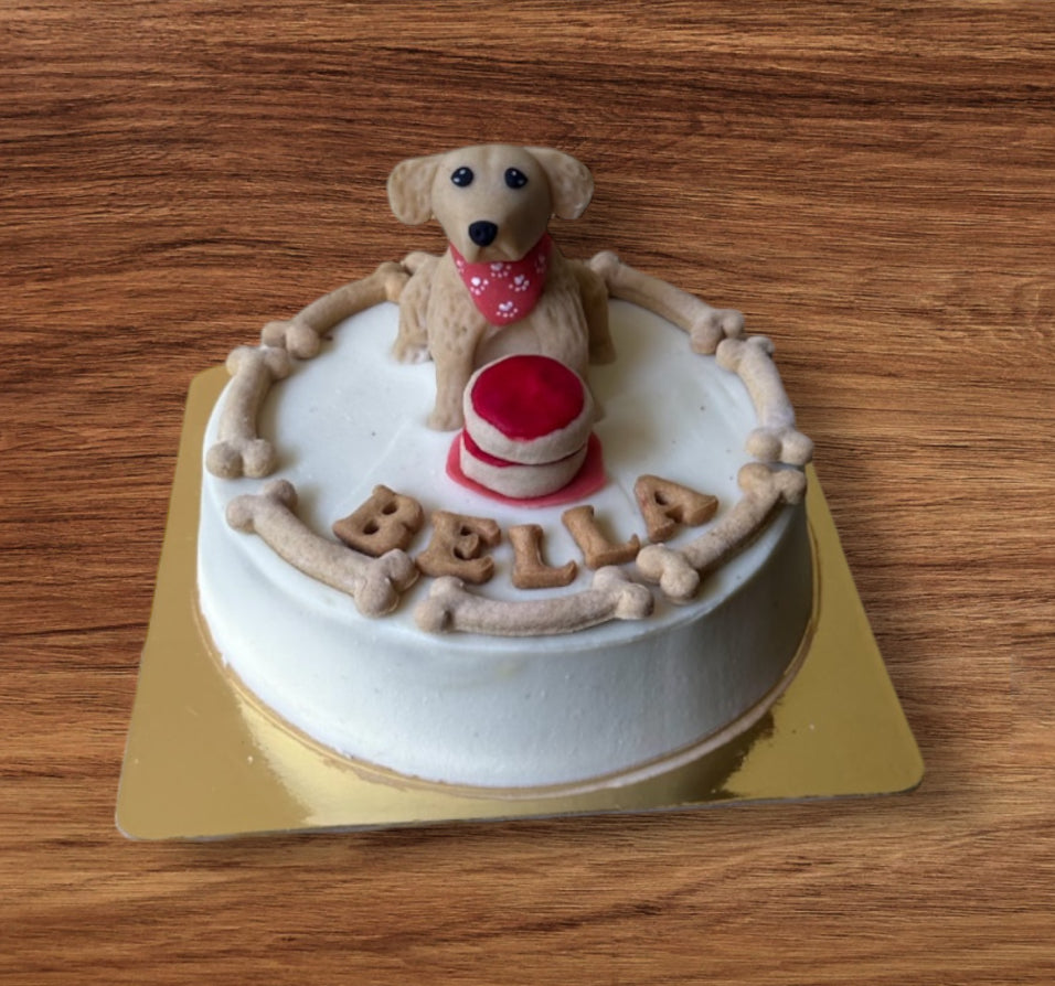 Round Cake with Dog Topper - 850grams